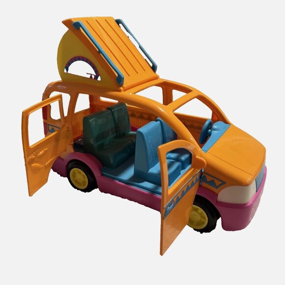 Dora The Explorer 2003 Van - Picture 2 of 11